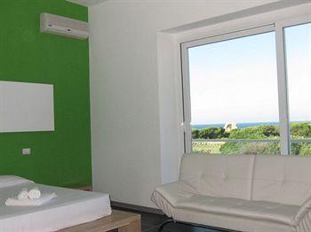 Hotel Oasis Park 3*