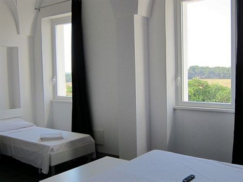 Oasis Park Hotel 3*